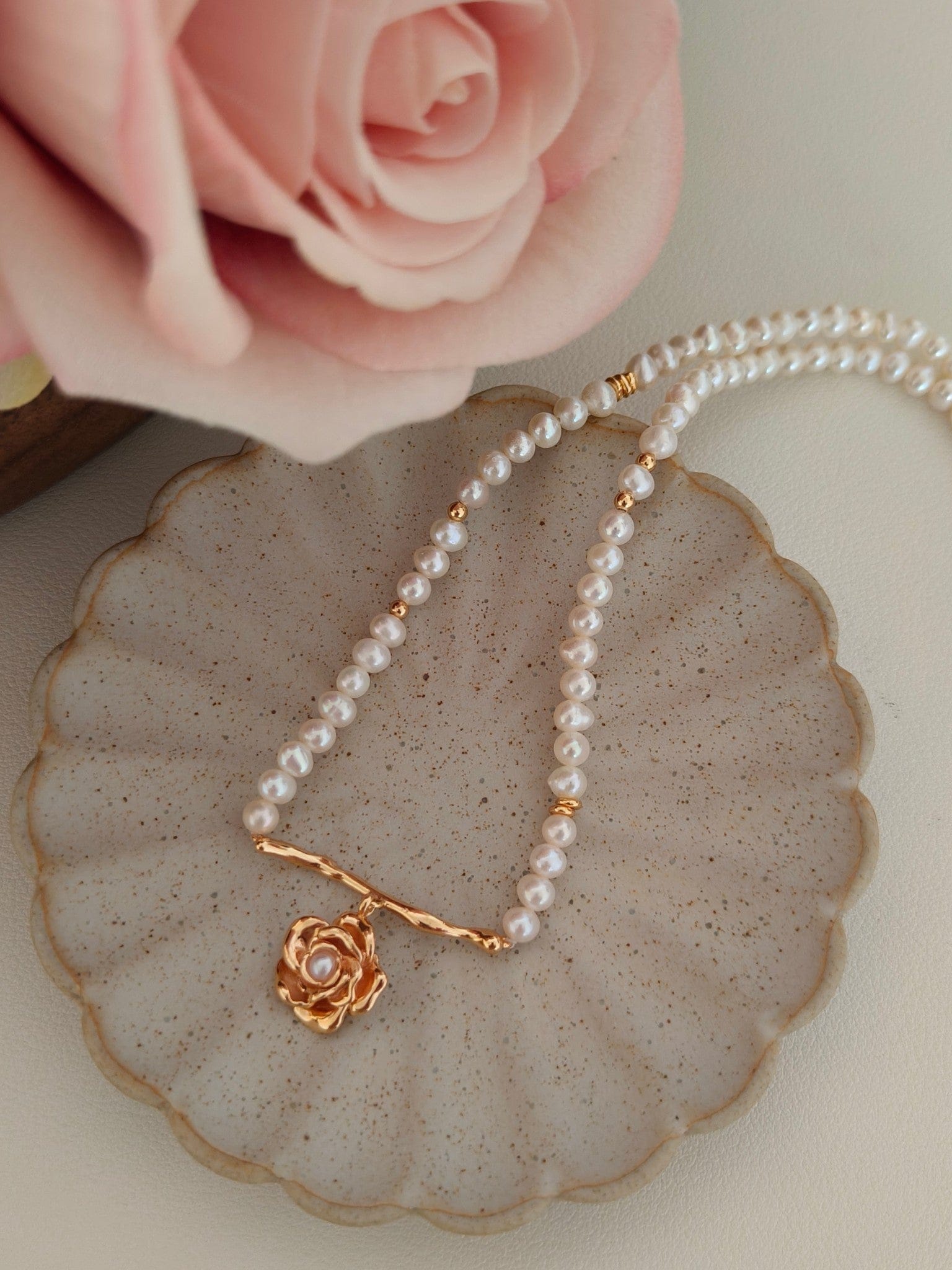 Rose Pearl Necklace