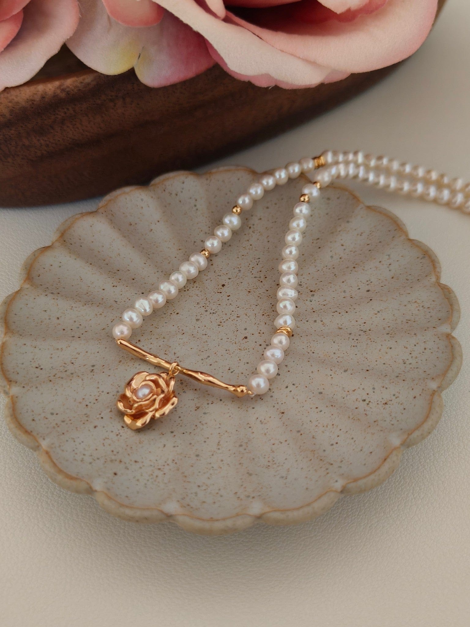 Rose Pearl Necklace