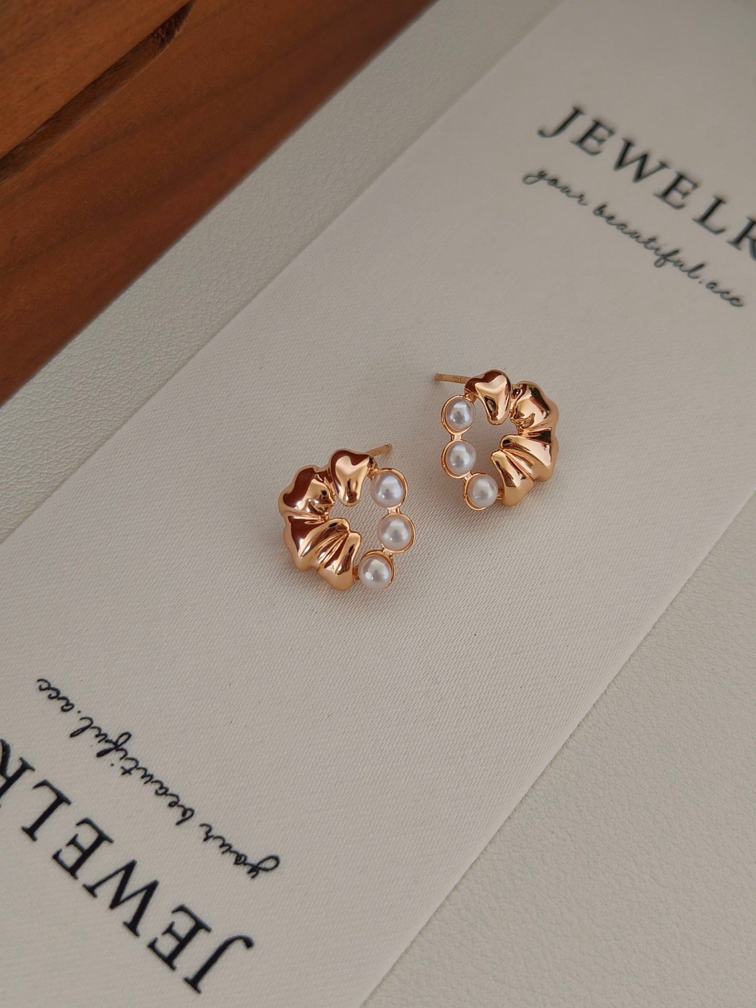 Retro Pearl Earrings | The Aethels