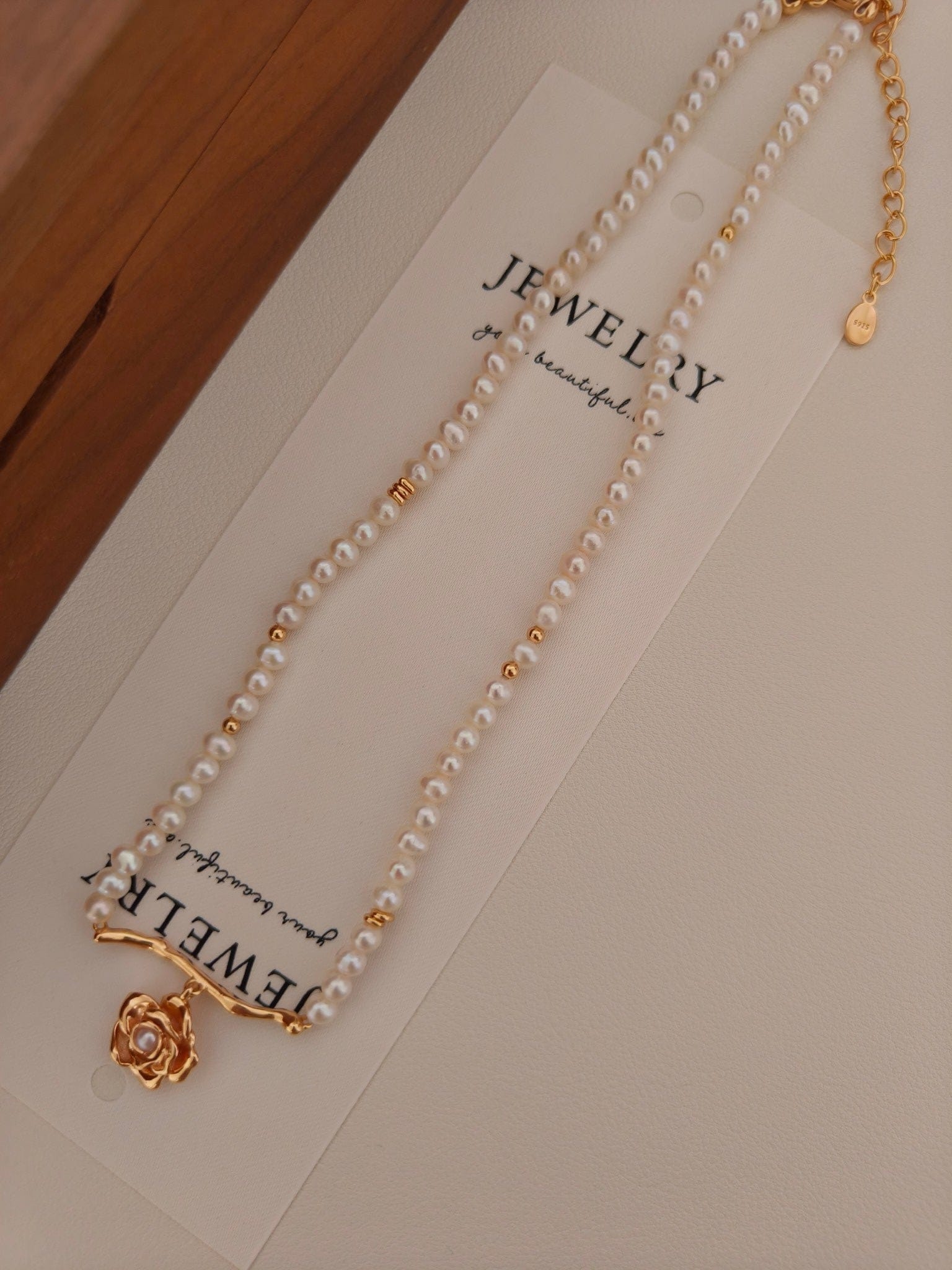 Rose Pearl Necklace